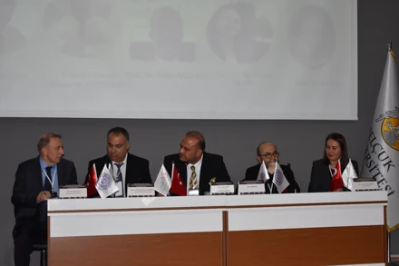 “Dünya her yönüyle Mevlana’yı ve eserlerini inceliyor” Mevlana’nın Selçuklu Dünyası sempozyumu gerçekleştirildi